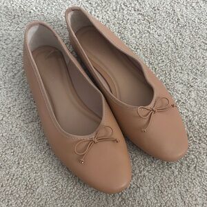 Old Navy Tan Ballet Flats
